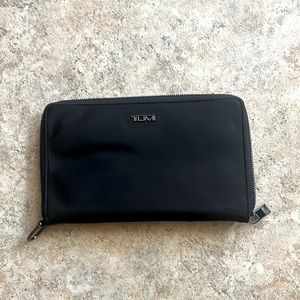 Tumi Voyageur Vevay Jewelry Portfolio - Brand New -Never Used. Black w/ Gunmetal